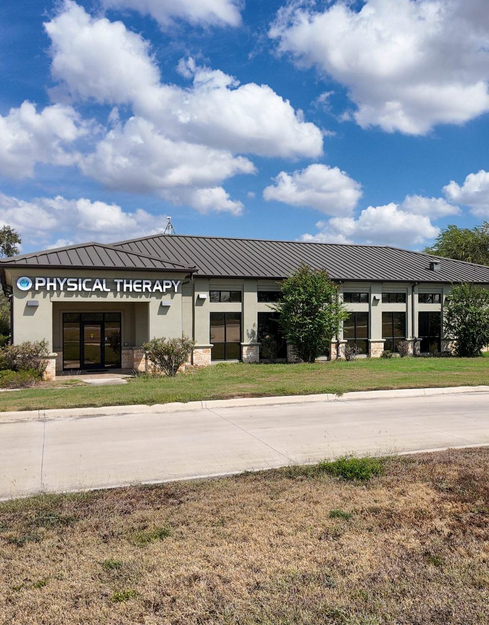 Castroville Physical Therapy building on Highway 90 West, the clinic Devine patients drive to
